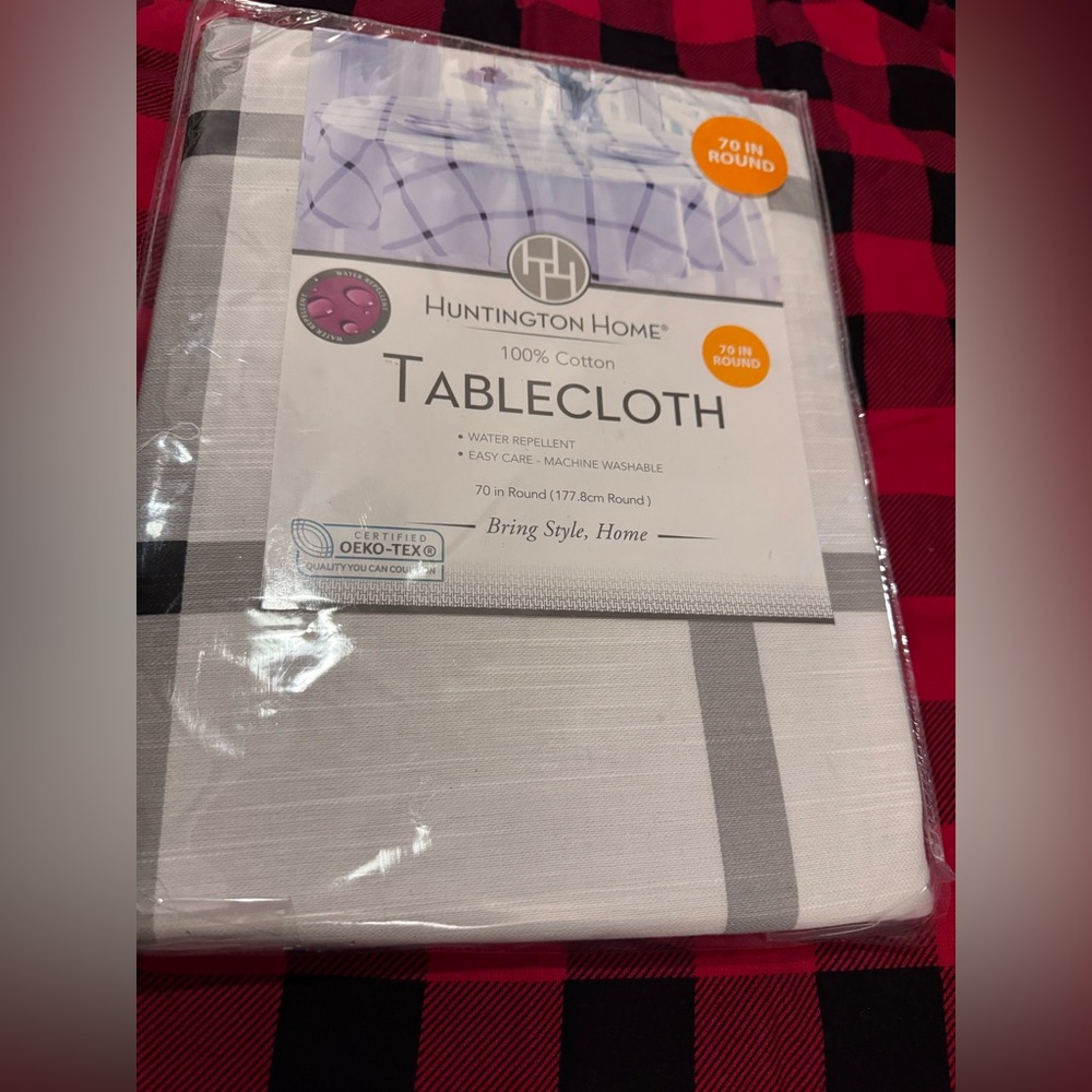 Huntington Home, 100% Cotton 70" Round Tablecloth Farm House Style Black/white